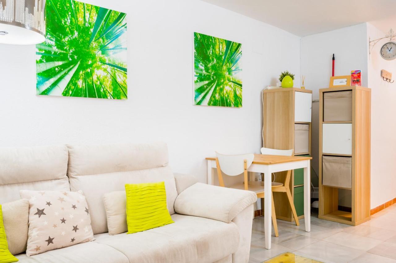 Suites Las Setas & Bicicletas Electricas Gratis Sevilla Bagian luar foto