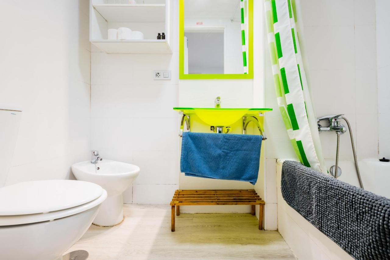 Suites Las Setas & Bicicletas Electricas Gratis Sevilla Bagian luar foto