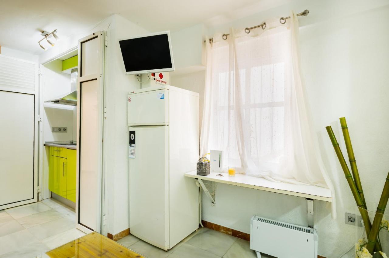 Suites Las Setas & Bicicletas Electricas Gratis Sevilla Bagian luar foto